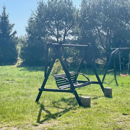 Letniskowy Z Kortem Tenisowym Karwia Ostrowo *