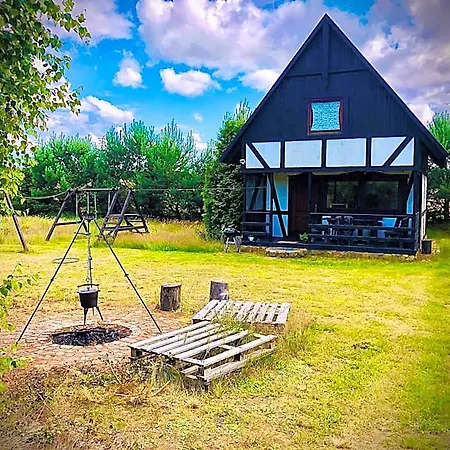 Lodge Letniskowy Z Kortem Tenisowym Karwia Ostrowo (Puck)